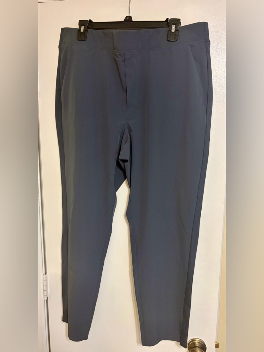 RBX Women's Cropped Stretch Pants in Slate Navy